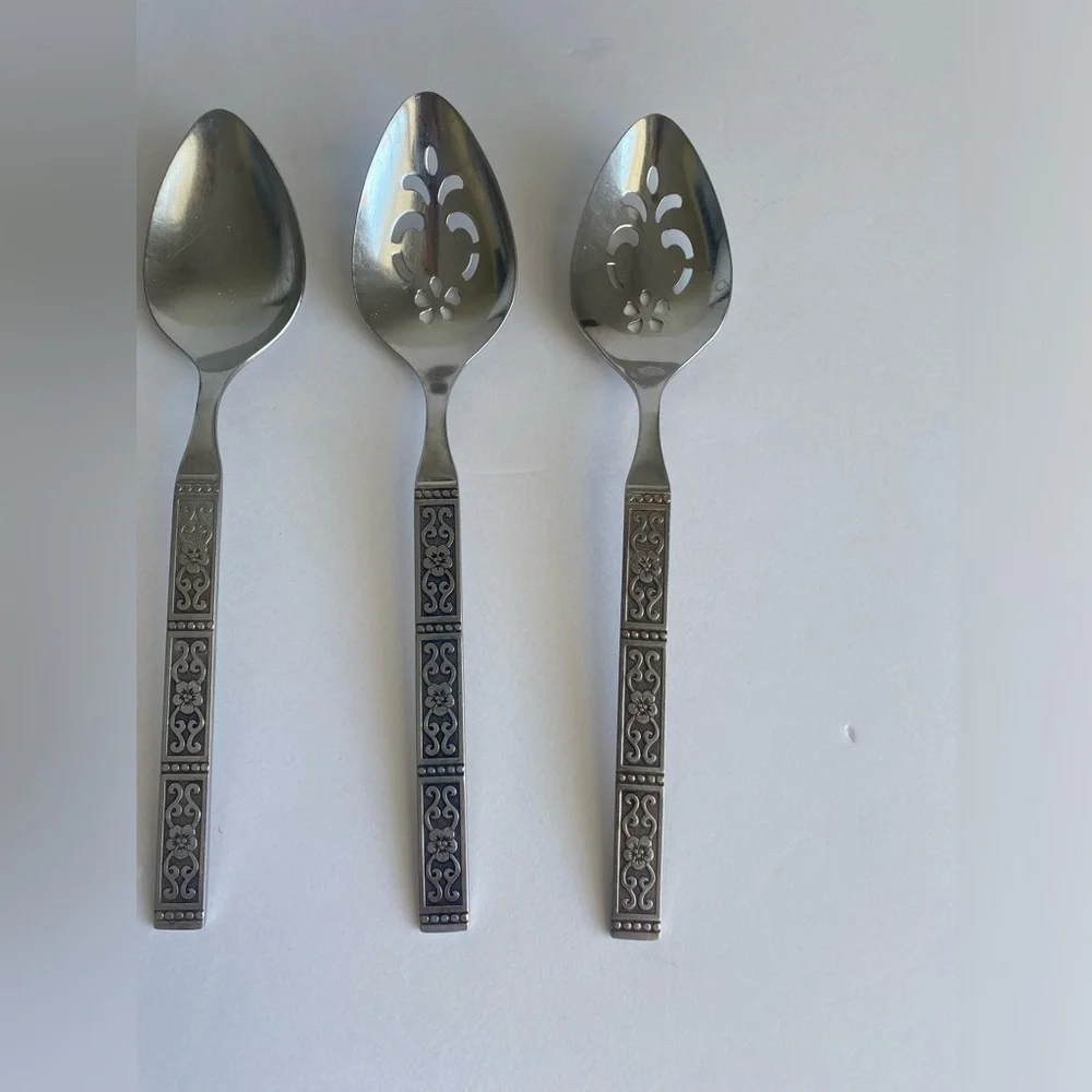 MCM 6‎ Pc Oneida Community Isabella Stainless Serving Set Utensils Flowers Dot